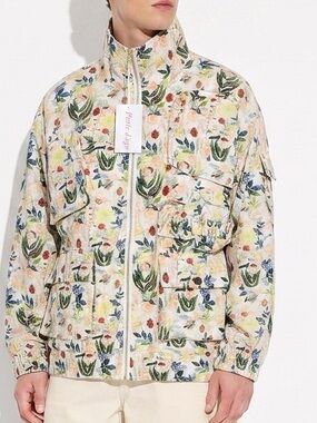 Perte D'ego Floral Printed
LightJacket Size S White Green
YellowNWT